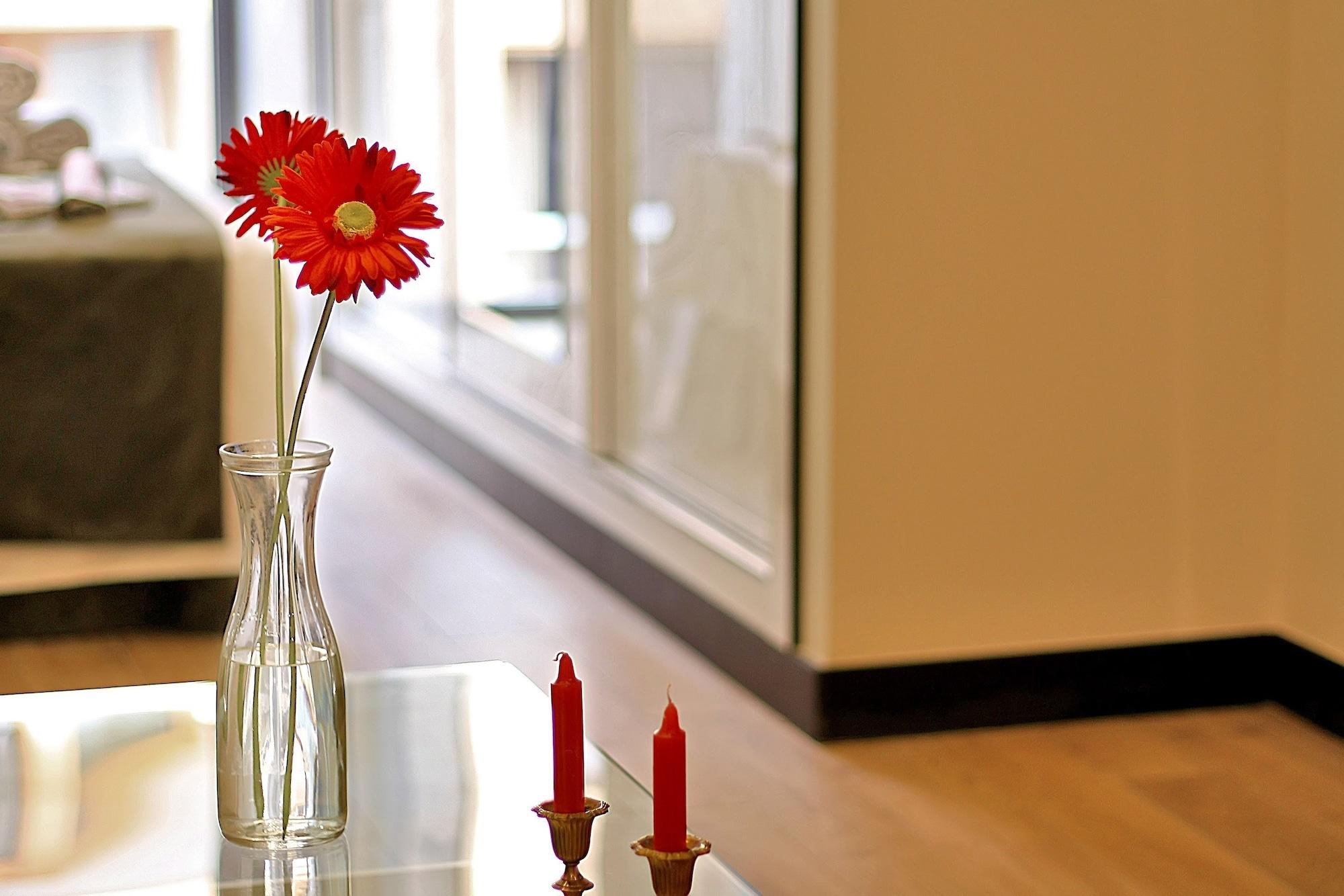 Apartamentos Suites Oficentro Deluxe Malaga Bagian luar foto