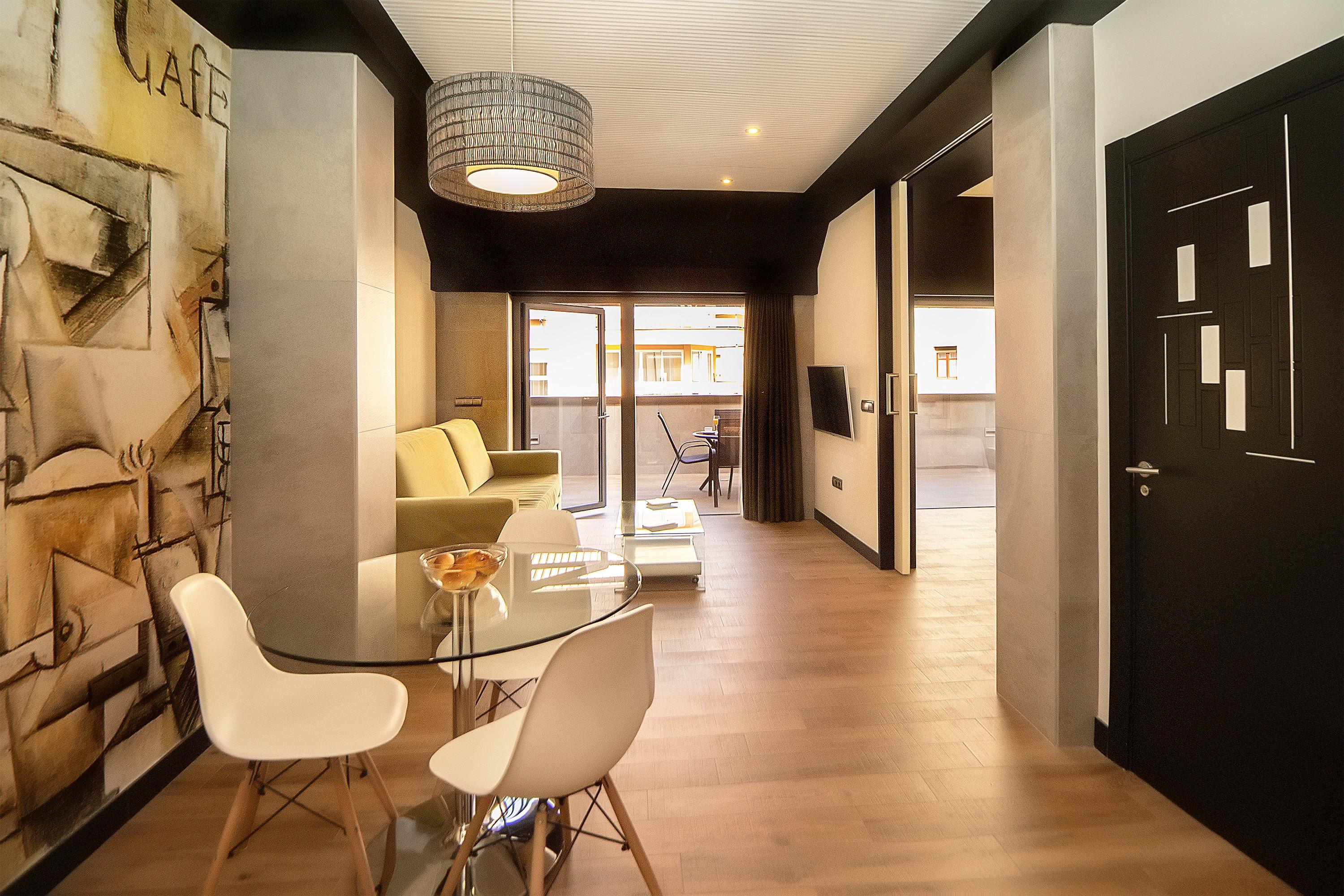 Apartamentos Suites Oficentro Deluxe Malaga Bagian luar foto