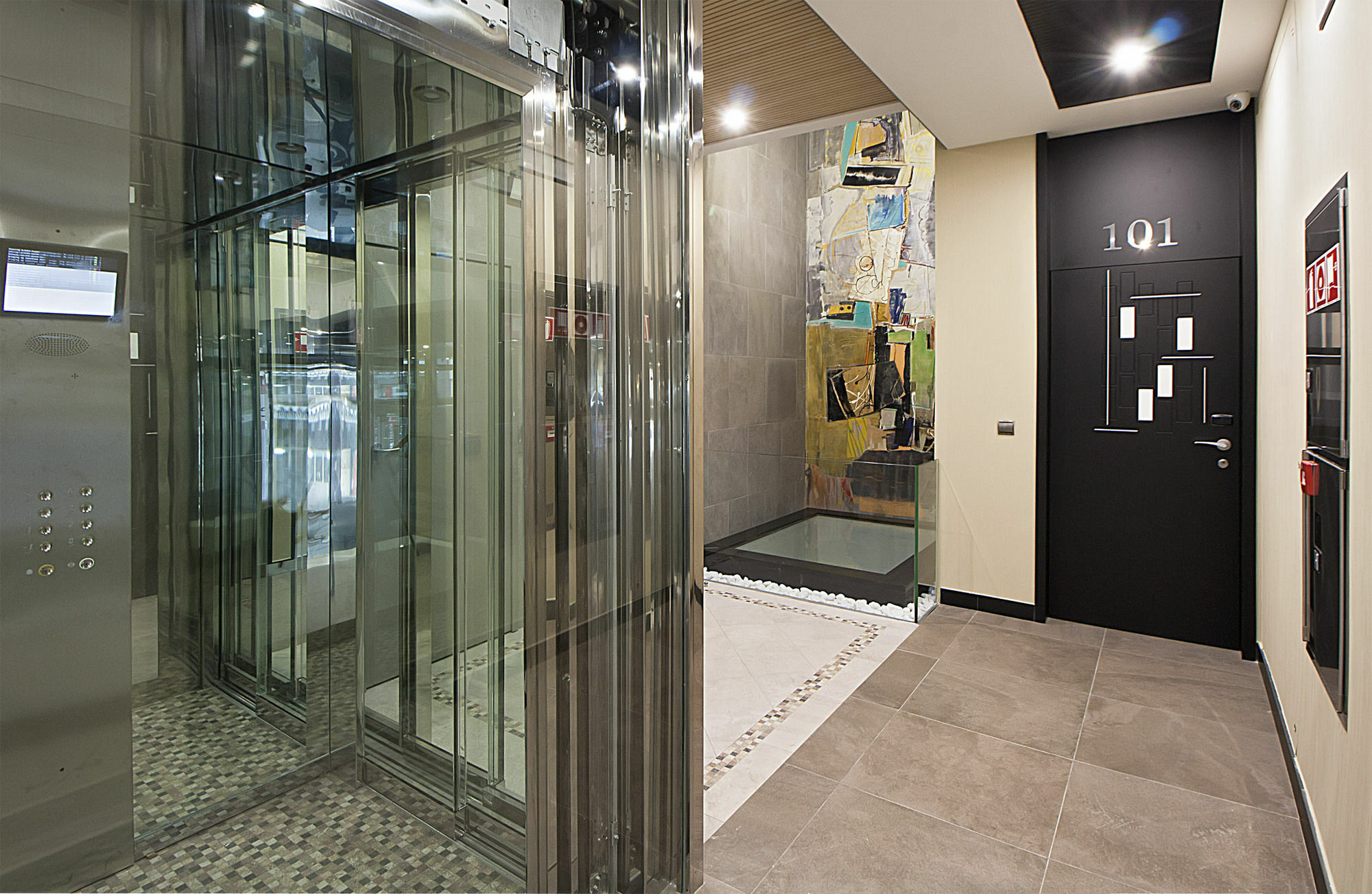 Apartamentos Suites Oficentro Deluxe Malaga Bagian luar foto